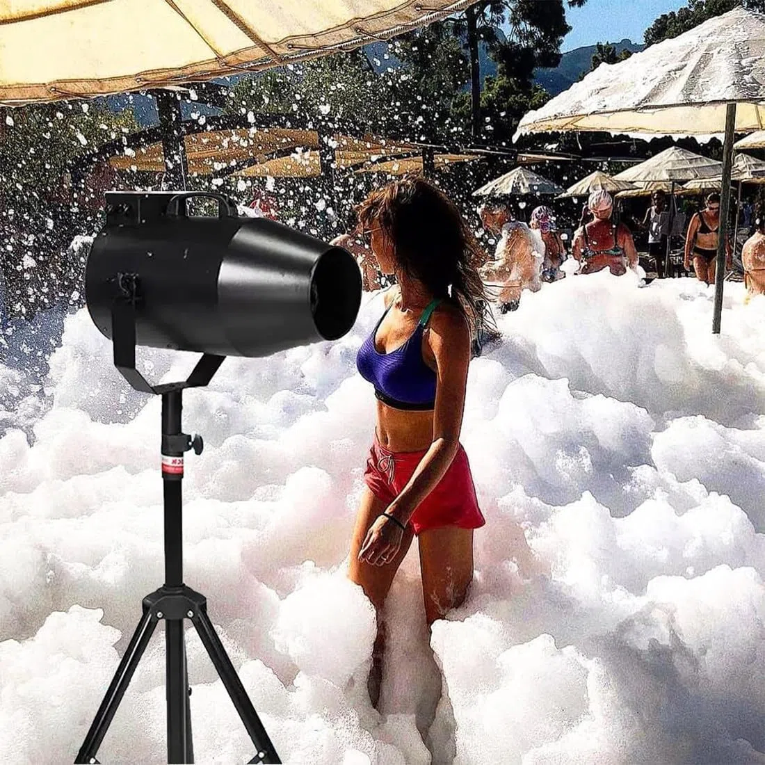 1000-W-Schaumpartymaschine,Schaumkanone Verstellbarer Winkel,Schaummaschine mit Bühneneffekt,Für Partys Kinderschwimmen im Sommer, 6–10 m Entfernung/80 m² Fläche,Plug-intype