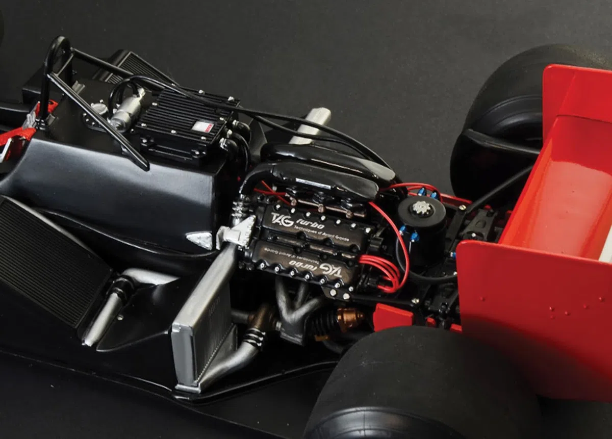 Italeri 4711S 1:12 Mc Laren MP4/2C Prost/Rosberg - Modellbau, Bausatz, Standmodellbau, Basteln, Hobby, Kleben, Plastikbausatz, detailgetreu, Unlackiert