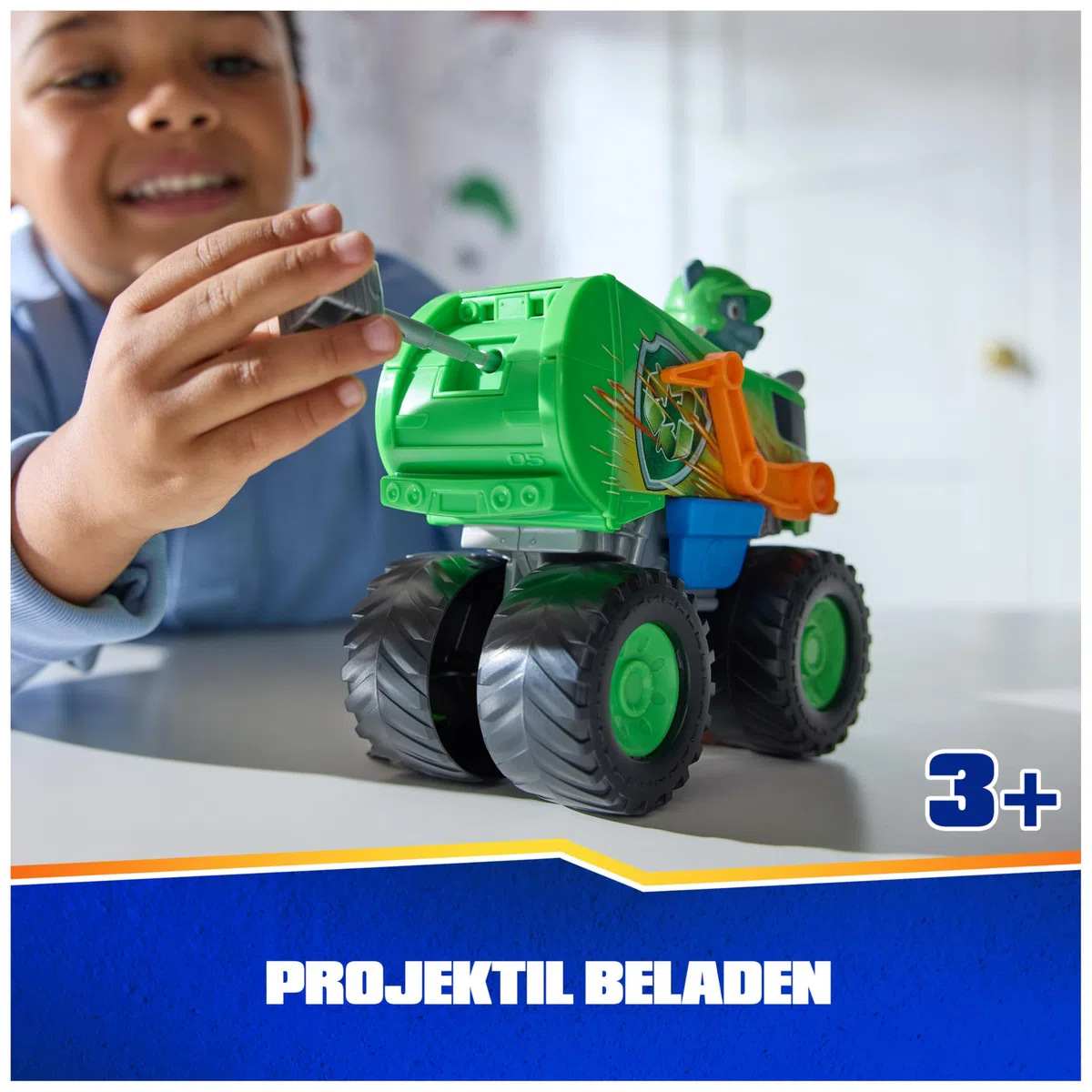 PAW PATROL Rescue Wheels - Rockys Recycling Monstertruck mit Geschoss-Abwurf und Rocky Hundefigur, Spielzeug für Kinder ab 3 Jahren
