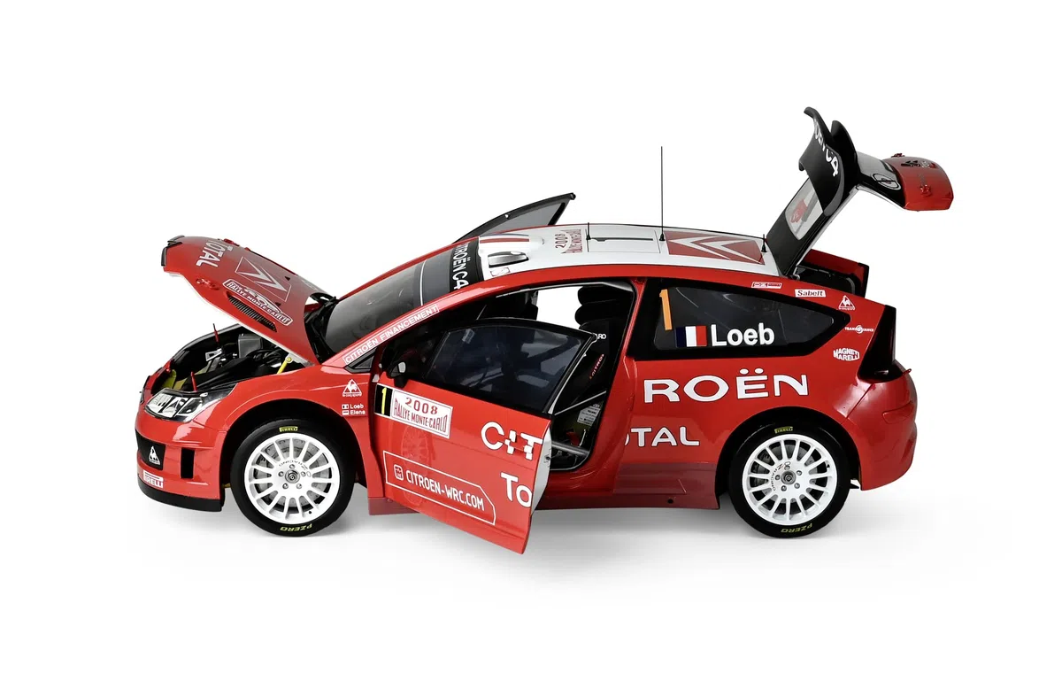 IXO Collections 1:8 1:8 IXO Citroen C4 WRC - Modellbau, Standmodellbau, hochwertiger Bausatz, Modellbausatz, Lichtfunktion, Soundfunktion, Bausatz