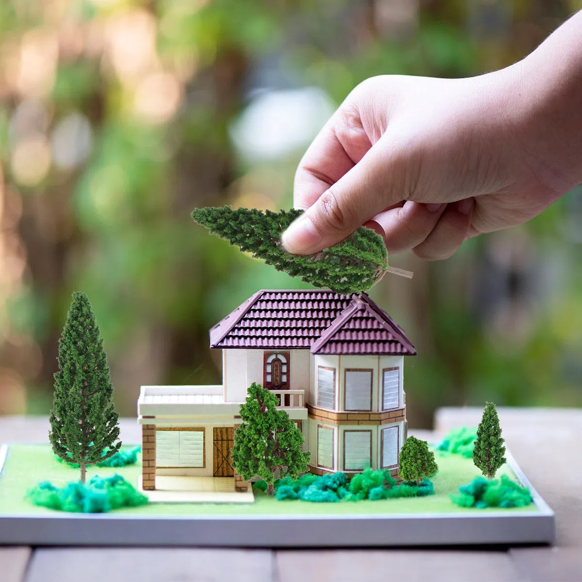 NUOLUX Miniatur Bäume 22 Stück 1:50 Maßstab Modell Bäume Für Architektur Landschaft Modellbau Grün Mischwald Set Für Modell Eisenbahn Dekoration