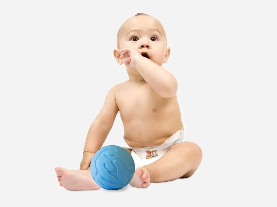 LUDI - 3 sensorische Bälle, weich, strukturiert, Spielzeug für Babys – ab 6 Monaten – entwickelt Berührung, Feinmotorik & Wohlbefinden – Durchmesser: 8 & 15 cm – Blau & Gelb
