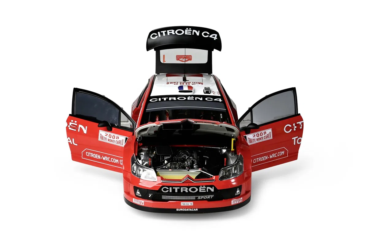 IXO Collections 1:8 1:8 IXO Citroen C4 WRC - Modellbau, Standmodellbau, hochwertiger Bausatz, Modellbausatz, Lichtfunktion, Soundfunktion, Bausatz