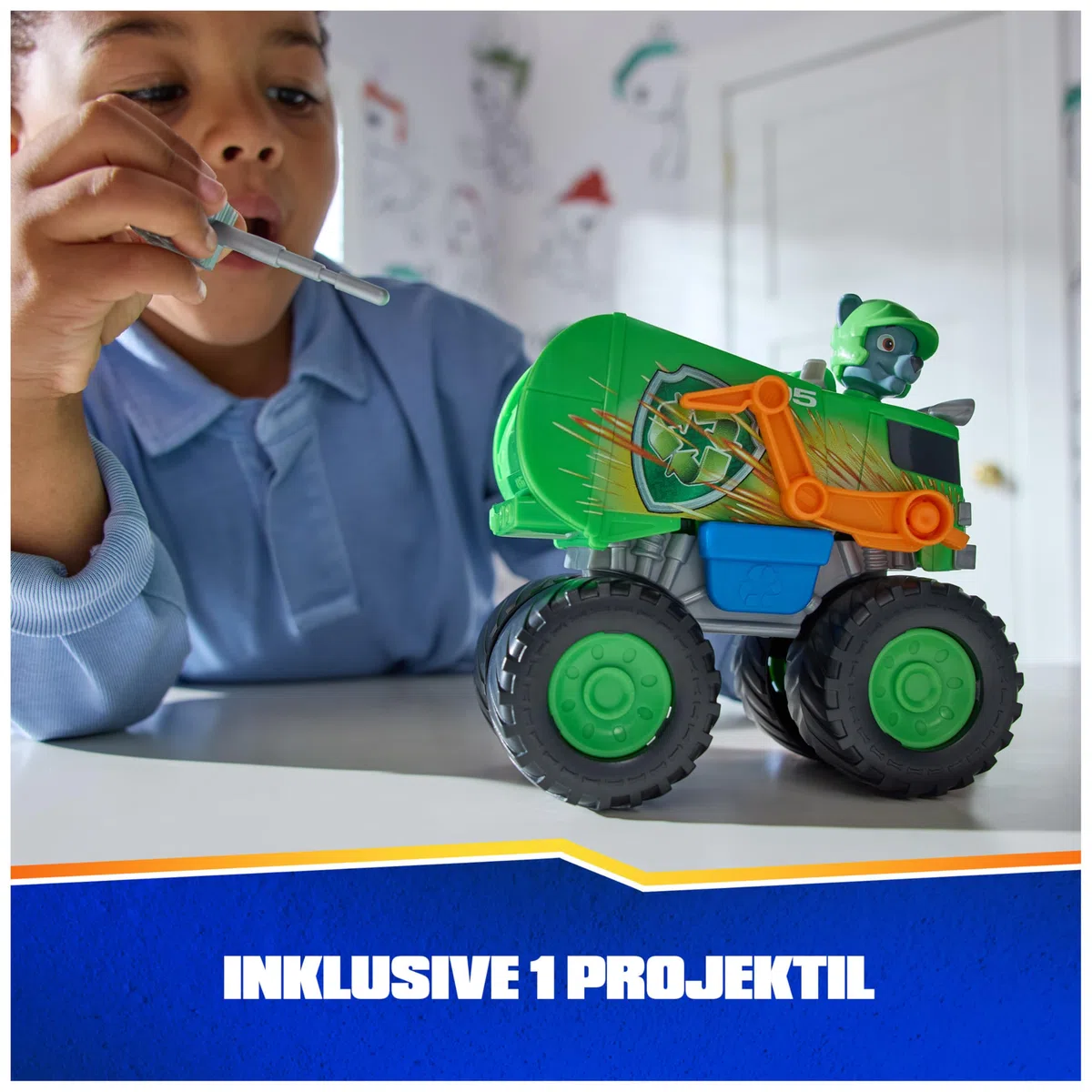 PAW PATROL Rescue Wheels - Rockys Recycling Monstertruck mit Geschoss-Abwurf und Rocky Hundefigur, Spielzeug für Kinder ab 3 Jahren
