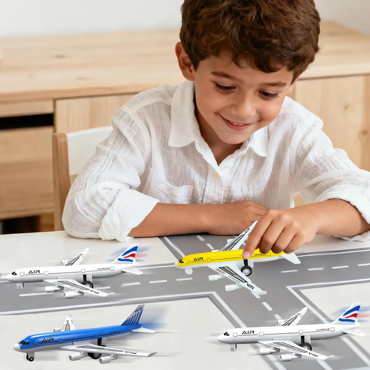 Flugzeug Spielzeug 4 Pcs, Metall Pull Back Flugzeug Spielzeug für 3 4 5 6 Jahre Jungen Mädchen, Diecast Flugzeuge Modelle, Geschenke für 6 jahrlge Jungen Kinder