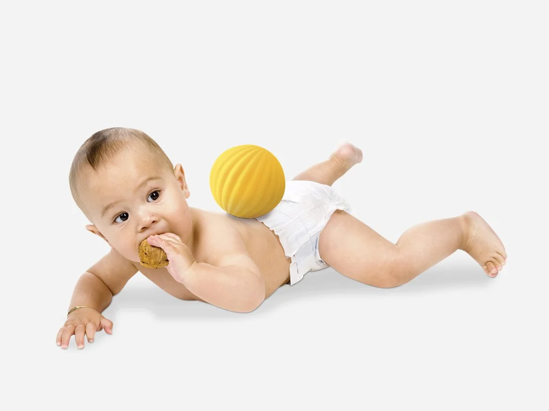 LUDI - 3 sensorische Bälle, weich, strukturiert, Spielzeug für Babys – ab 6 Monaten – entwickelt Berührung, Feinmotorik & Wohlbefinden – Durchmesser: 8 & 15 cm – Blau & Gelb