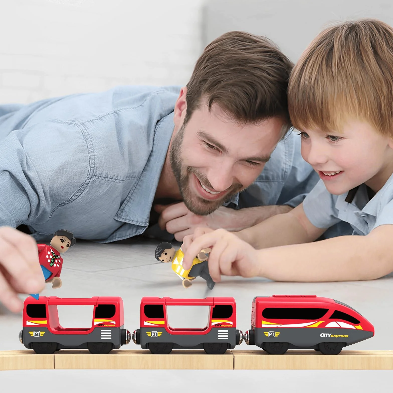DxxD Eisenbahn Elektrische lok Holzeisenbahn Zug, Batteriebetriebenes Lokomotivzug mit Frontscheinwerfern und Sound, Zugset Kompatibel mit Brio, Thomas, Spielzeugauto Junge Kinder ab 3 Jahren, Rot